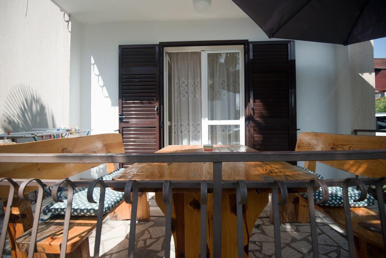 Apartments Sandra Пореч Экстерьер фото